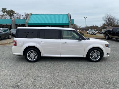 White 2013 Ford Flex SEL