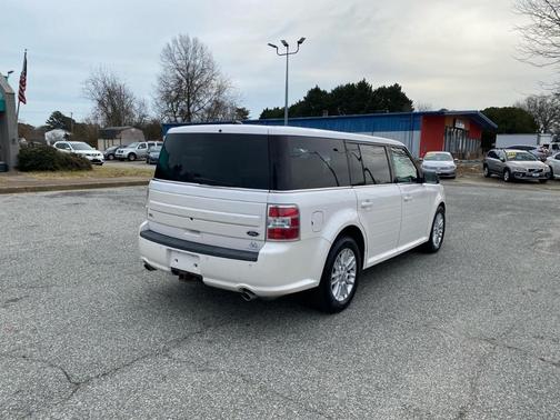 White 2013 Ford Flex SEL