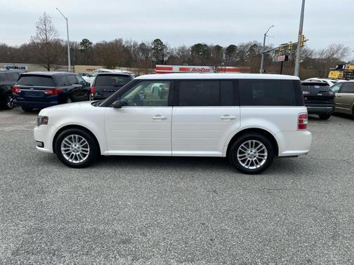 White 2013 Ford Flex SEL