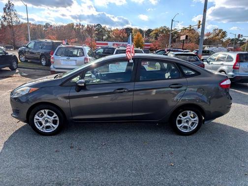 2015 Ford Fiesta SE