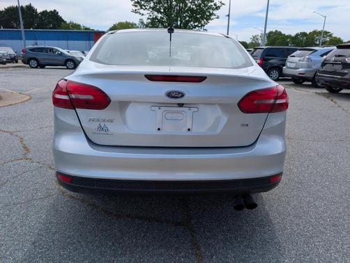 Silver 2016 Ford Focus SE