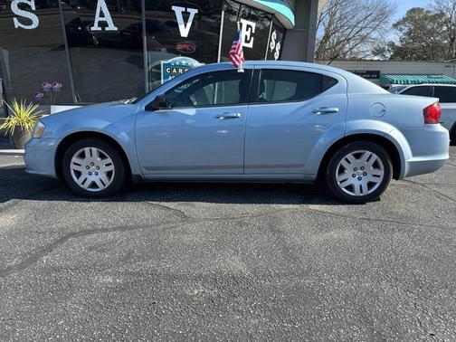 2013 Dodge Avenger SE