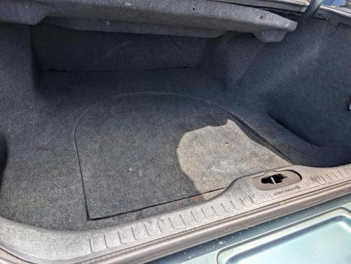 Green 1995 Lincoln Continental