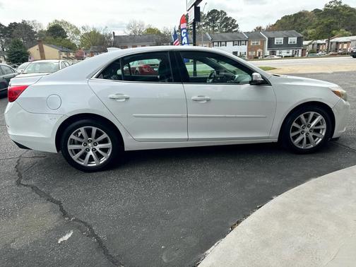 2015 Chevrolet Malibu 2LT