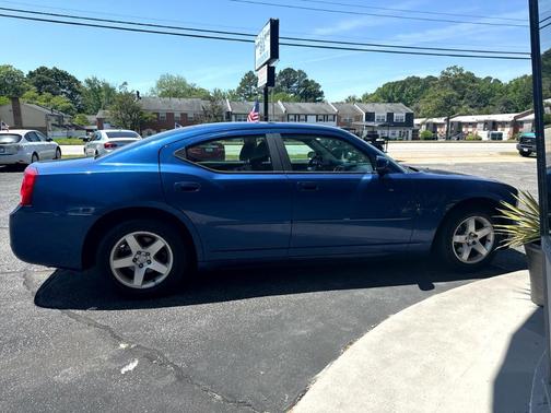 2010 Dodge Charger Base