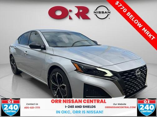 2023 Nissan Altima SR FWD
