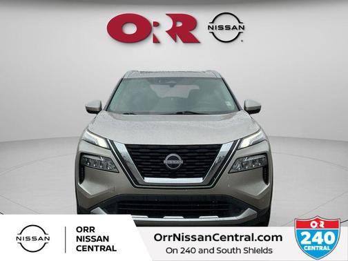 Champagne Silver 2023 Nissan Rogue Platinum