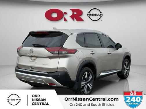 Champagne Silver 2023 Nissan Rogue Platinum
