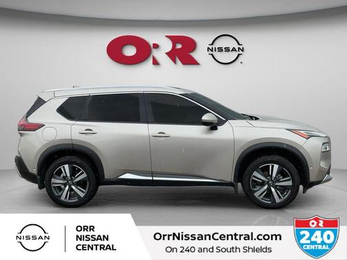 Champagne Silver 2023 Nissan Rogue Platinum
