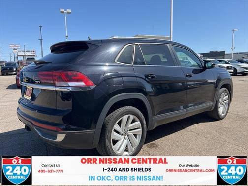 2022 Volkswagen Atlas Cross Sport 3.6L V6 SE w/Technology