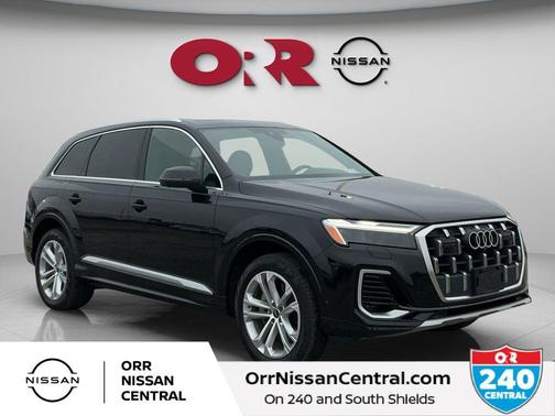 Mythos Black Metallic 2025 Audi Q7 55 Premium Plus