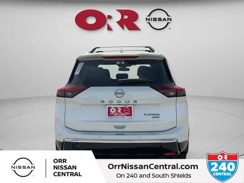 Everest White P 2026 Nissan Rogue Platinum