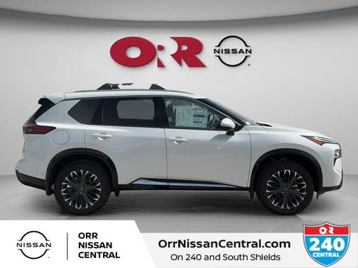 Everest White P 2026 Nissan Rogue Platinum