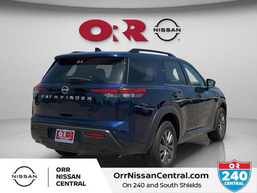 Deep Ocean Blue 2025 Nissan Pathfinder SV