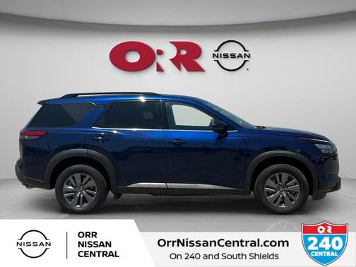 Deep Ocean Blue 2025 Nissan Pathfinder SV