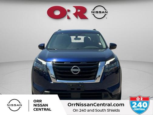 Deep Ocean Blue 2025 Nissan Pathfinder SV