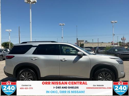 2024 Nissan Pathfinder SV FWD