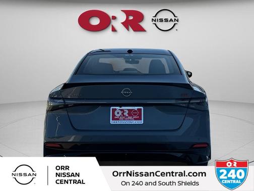 2t Gry Blk Roof 2026 Nissan Sentra SR