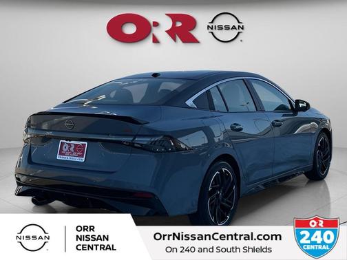 2t Gry Blk Roof 2026 Nissan Sentra SR
