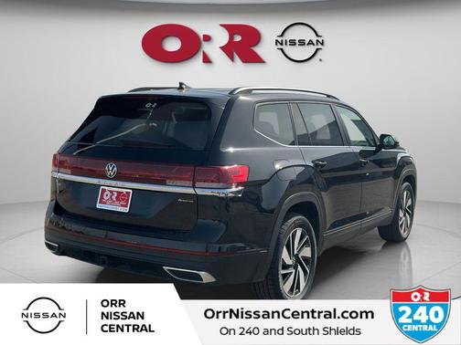 Deep Black Pearl Effect 2025 Volkswagen Atlas 2.0T SE