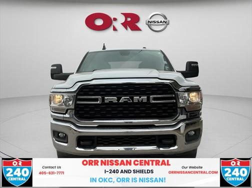 2023 RAM 2500 Big Horn Crew Cab 4x4 6'4' Box
