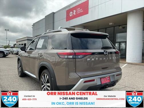 2024 Nissan Pathfinder Platinum FWD