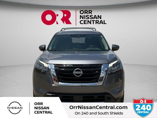 Gun Metallic 2025 Nissan Pathfinder Platinum