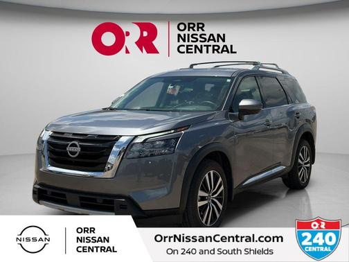 Gun Metallic 2025 Nissan Pathfinder Platinum