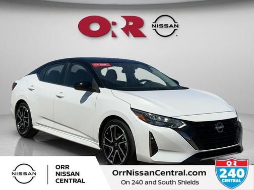 White 2025 Nissan Sentra SR