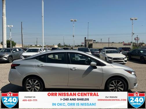 2023 Nissan Versa 1.6 SV