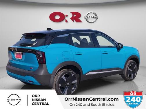 2025 Nissan Kicks SR