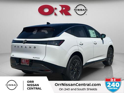 White / Black 2026 Nissan Murano Platinum