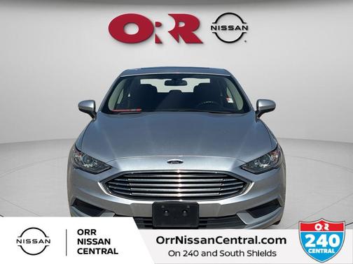 Ingot Silver 2018 Ford Fusion SE