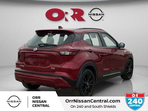 Scarlet Ember 2021 Nissan Kicks SR