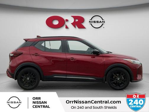 Scarlet Ember 2021 Nissan Kicks SR