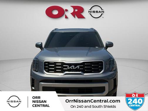 Silver 2025 Kia Telluride S