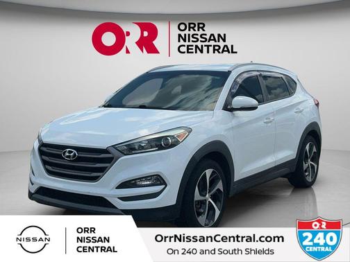 Dazzling White 2016 Hyundai TUCSON Sport