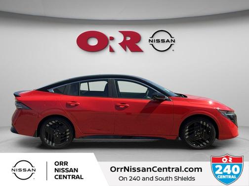 2t Emb Blk Roof 2026 Nissan Sentra SR