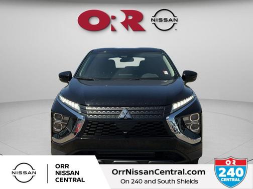 Labrador Black Pearl 2023 Mitsubishi Eclipse Cross LE
