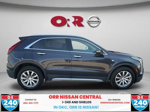 2023 Cadillac XT4 Premium Luxury