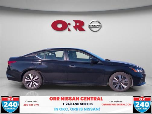 2022 Nissan Altima 2.5 SV