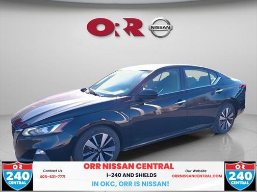 2022 Nissan Altima 2.5 SV