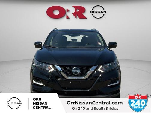 Magnetic Black 2022 Nissan Rogue Sport SL