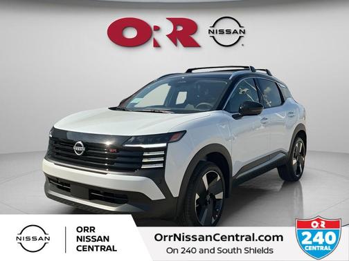 2t Wht Blk Roof 2026 Nissan Kicks SR