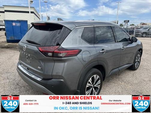 2021 Nissan Rogue SV