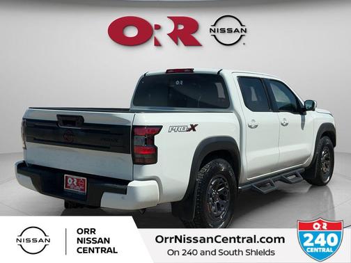 Glacier White 2025 Nissan Frontier PRO-X