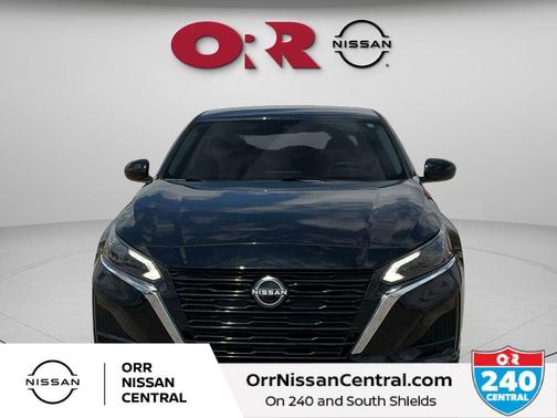 Black 2023 Nissan Altima 2.5 SV