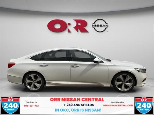 2018 Honda Accord Touring 2.0T