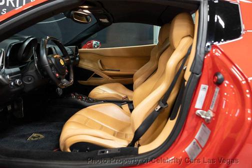 Rosso Corsa 2013 Ferrari 458 Spider Base
