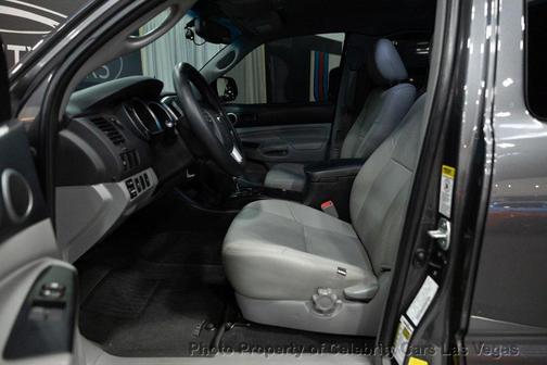 2013 Toyota Tacoma Base